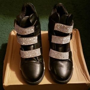 Sneakers w/Rhinestones